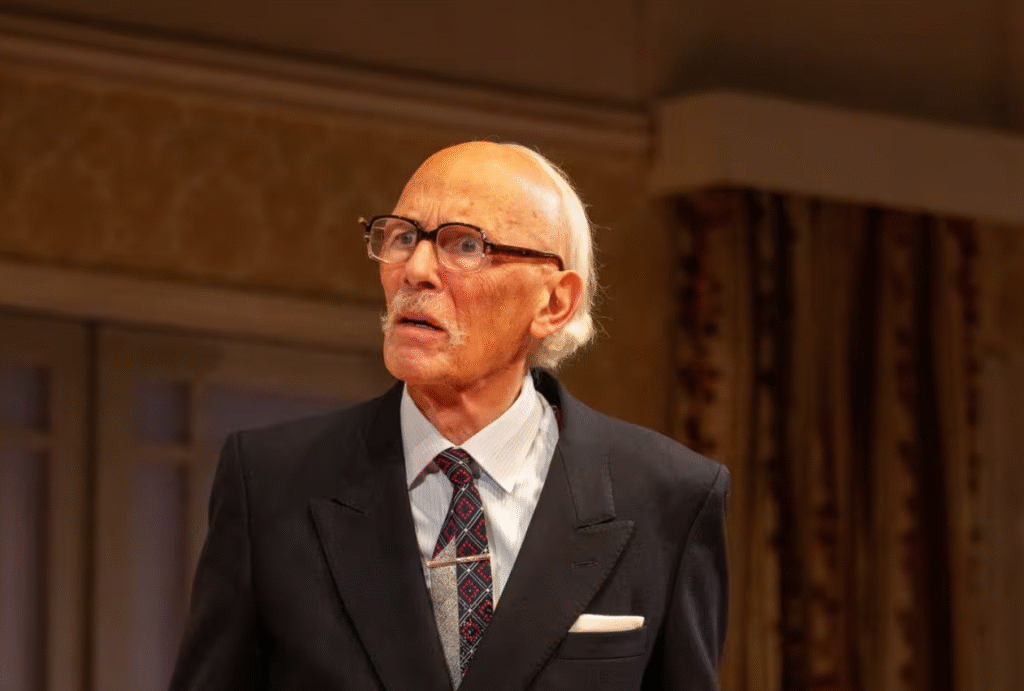 Paul Nicholas